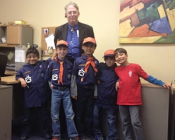 tn_02.charles_with_scouts2