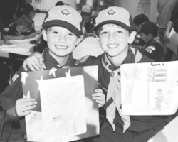 Cub Scouts make holiday cards