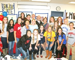tn_signing1.1121