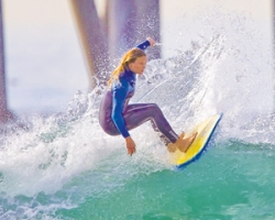 Waves hit for contest