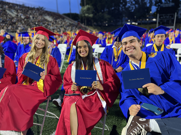 Pulver praises students, administrators as LAHS class graduates @100%