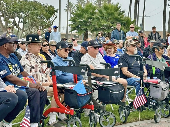 Seal Beach observes Veterans Day 2025
