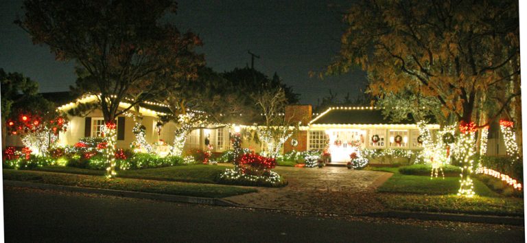 Rossmoor Christmas Lights Celebration nearing two decades